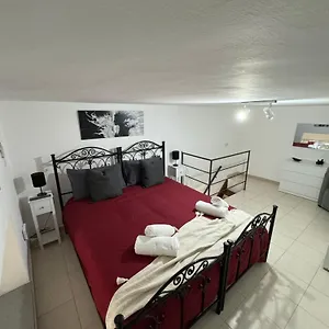 https://casa-candy.sicilyhotelsitaly.net
